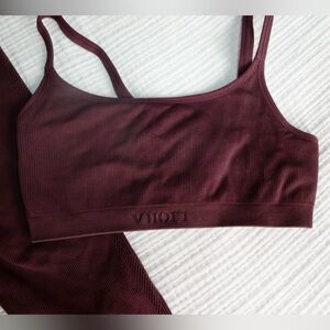 Vuori Helix Sports Bra